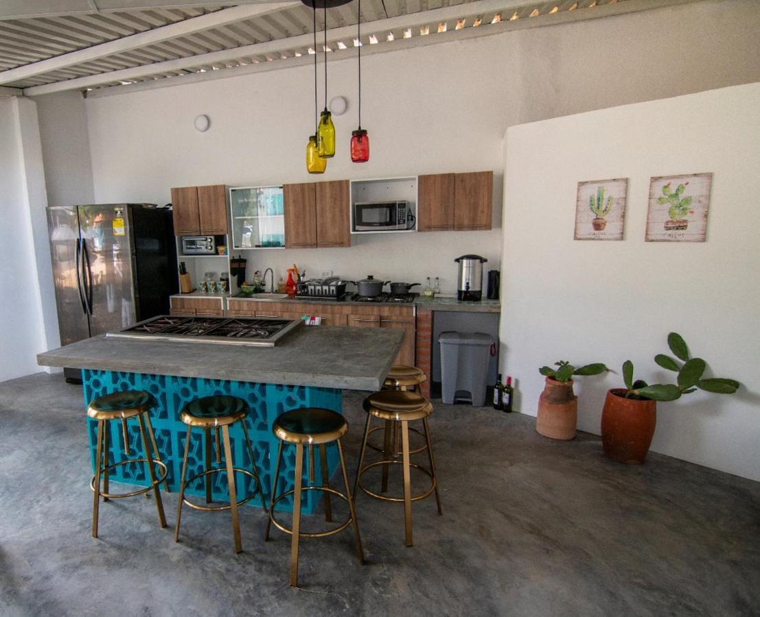 Yuluka Hostel أبولو المظهر الخارجي الصورة