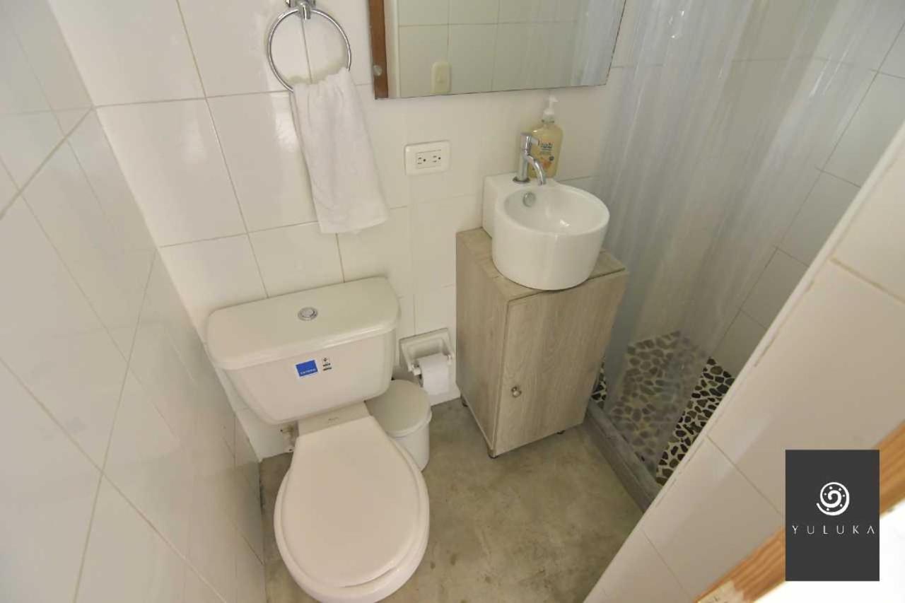 Yuluka Hostel أبولو المظهر الخارجي الصورة