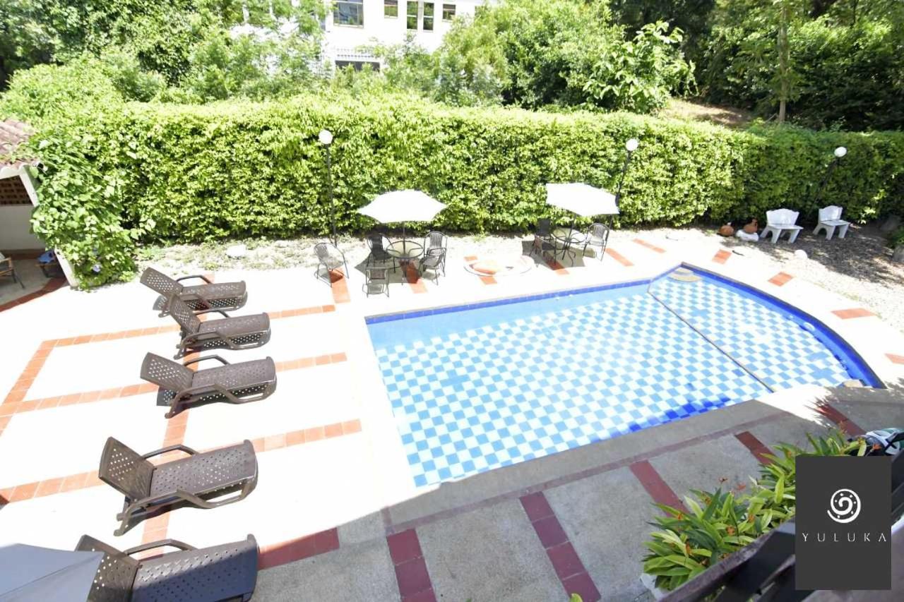 Yuluka Hostel أبولو المظهر الخارجي الصورة