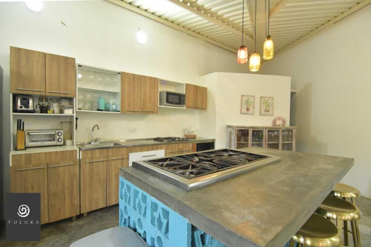 Yuluka Hostel أبولو المظهر الخارجي الصورة