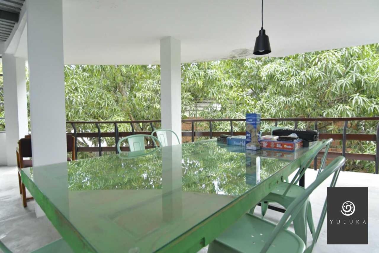 Yuluka Hostel أبولو المظهر الخارجي الصورة